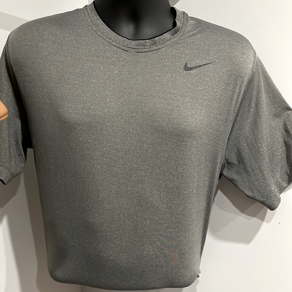 Dri-Fit - Picture 2 of 6